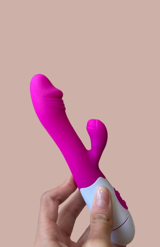 Vibrador Recarregável com Estímulo Clitoriano e G-Spot - Imagem 3